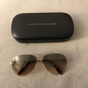 Victoria Beckham Aviators